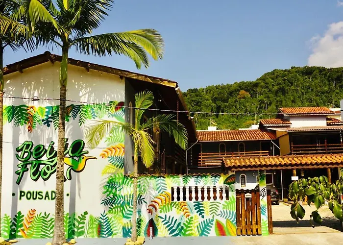 Beija Flor PousadaHotel em Ubatuba